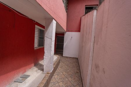 Casa para alugar com 80m², 2 quartos e sem vagaCorredor Externo 
