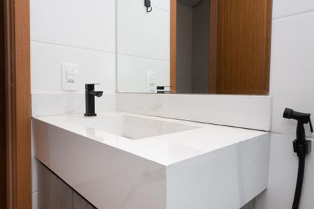 Apartamento à venda com 73m², 2 quartos e 1 vagaBanheiro da Suíte