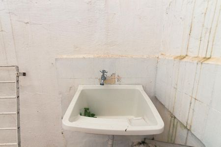 Casa para alugar com 50m², 2 quartos e sem vagaÁrea de Serviço