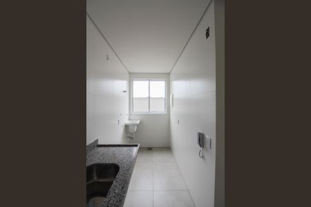 Apartamento para alugar com 69m², 2 quartos e 2 vagasCozinha e Área de Serviço