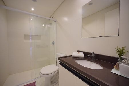 Banheiro de kitnet/studio para alugar com 1 quarto, 45m² em Santo Antonio de Lisboa, Florianópolis