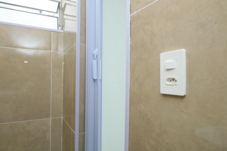 Banheiro de apartamento para alugar com 1 quarto, 40m² em Cidade Tiradentes, São Paulo