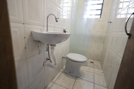 Casa à venda com 67m², 2 quartos e 2 vagasBanheiro