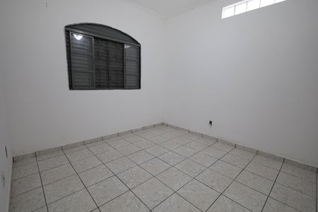 Casa à venda com 67m², 2 quartos e 2 vagasQuarto 2
