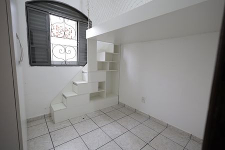 Casa à venda com 67m², 2 quartos e 2 vagasQuarto 1