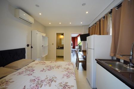 Sala - quarto de kitnet/studio para alugar com 1 quarto, 29m² em Santo Antonio de Lisboa, Florianópolis
