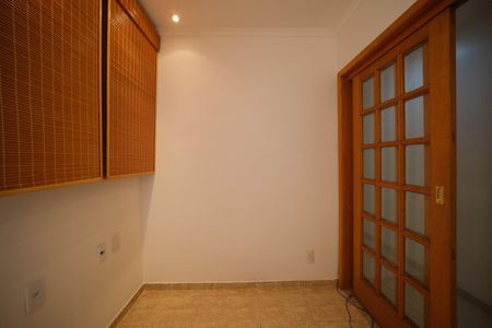 Apartamento à venda com 108m², 3 quartos e 2 vagasQuarto Revertido