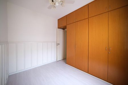 Apartamento à venda com 108m², 3 quartos e 2 vagasQuarto 2