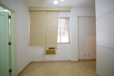 Apartamento à venda com 108m², 3 quartos e 2 vagasQuarto Suite