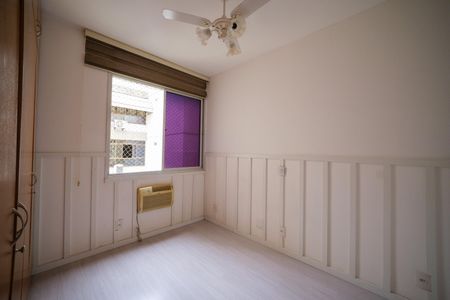 Apartamento à venda com 108m², 3 quartos e 2 vagasQuarto 2