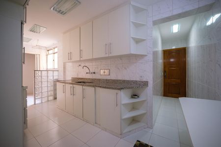 Apartamento à venda com 108m², 3 quartos e 2 vagasCozinha