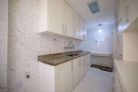 Apartamento à venda com 108m², 3 quartos e 2 vagasCozinha