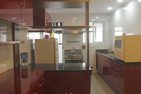 Apartamento para alugar com 196m², 3 quartos e 2 vagasCozinha