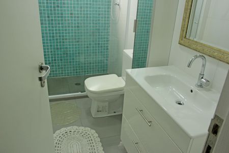 Apartamento para alugar com 196m², 3 quartos e 2 vagasBanheiro