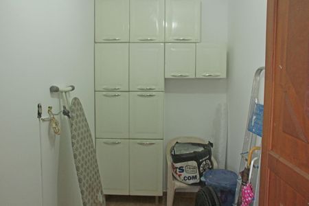 Apartamento para alugar com 196m², 3 quartos e 2 vagasQuarto de Serviço