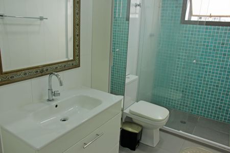 Apartamento para alugar com 196m², 3 quartos e 2 vagasBanheiro