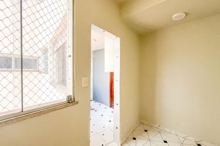 Apartamento para alugar com 97m², 2 quartos e sem vagaÁrea de Serviço