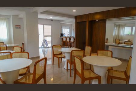 Apartamento para alugar com 52m², 2 quartos e 1 vagaÁrea comum - Salão de festas