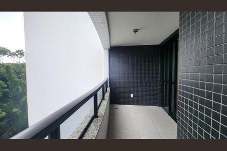 Sala- varanda  de apartamento para alugar com 1 quarto, 45m² em Ondina, Salvador