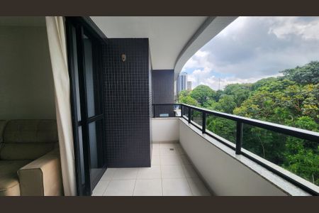 Sala- varanda  de apartamento para alugar com 1 quarto, 45m² em Ondina, Salvador