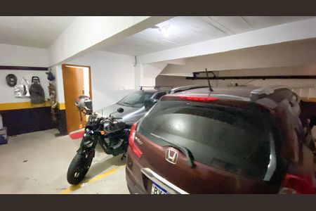 Casa de condomínio à venda com 204m², 3 quartos e 3 vagasGaragem