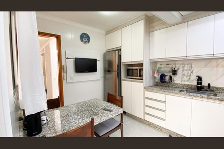 Casa de condomínio à venda com 204m², 3 quartos e 3 vagasCozinha