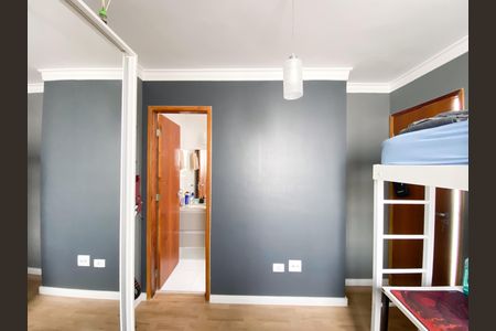 Casa de condomínio à venda com 204m², 3 quartos e 3 vagasSuite 2