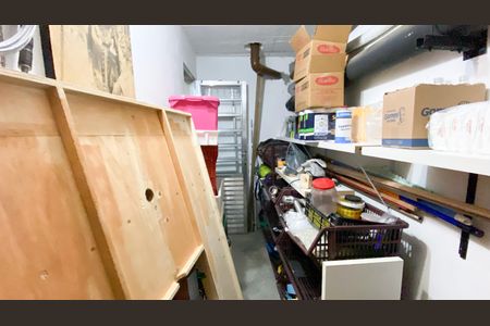 Casa de condomínio à venda com 204m², 3 quartos e 3 vagasGaragem