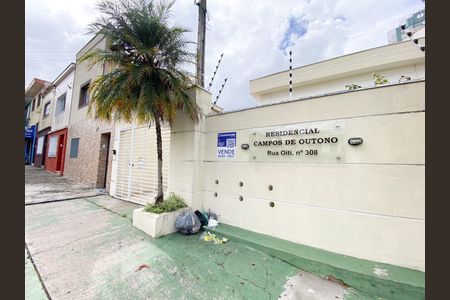 Casa de condomínio à venda com 204m², 3 quartos e 3 vagasFachada