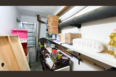 Casa de condomínio à venda com 204m², 3 quartos e 3 vagasGaragem