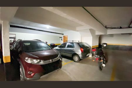 Casa de condomínio à venda com 204m², 3 quartos e 3 vagasGaragem