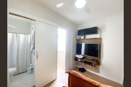 Casa de condomínio à venda com 204m², 3 quartos e 3 vagasSuíte 3