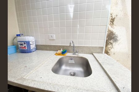 Casa de condomínio à venda com 204m², 3 quartos e 3 vagasLavanderia