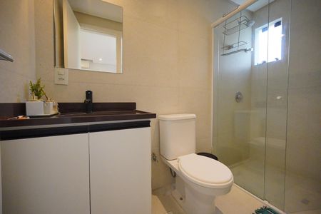 Banheiro de apartamento para alugar com 1 quarto, 43m² em Santo Antonio de Lisboa, Florianópolis