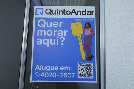 Apartamento para alugar com 38m², 1 quarto e 1 vagaPlaca instalada na janela do imóvel - Código da placa:  RXQW-1036