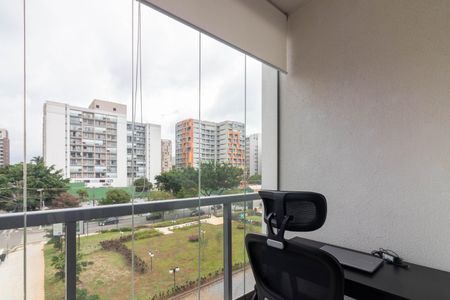 Apartamento para alugar com 39m², 1 quarto e 1 vagaVaranda