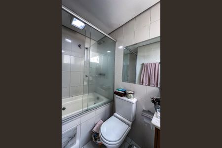 Apartamento à venda com 123m², 2 quartos e 2 vagasBanheiro da Suíte