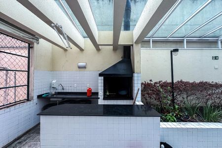 Apartamento à venda com 123m², 2 quartos e 2 vagasChurrasqueira