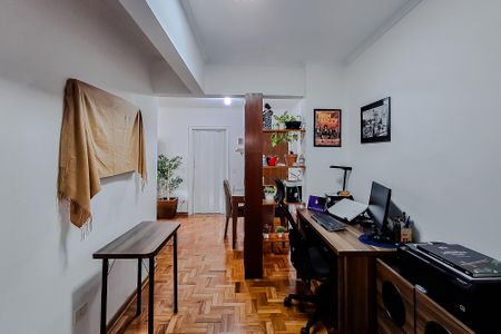 Apartamento à venda com 63m², 2 quartos e sem vagaEscritório