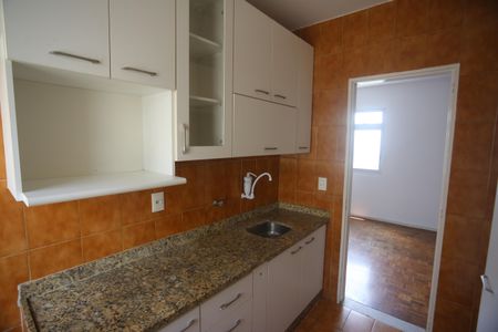 Apartamento à venda com 2 quartos, 48m² em Nova Gameleira, Belo Horizonte