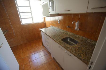 Apartamento à venda com 2 quartos, 48m² em Nova Gameleira, Belo Horizonte