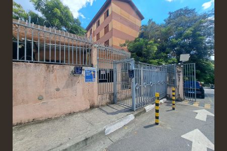 Apartamento à venda com 50m², 2 quartos e 1 vagaFachada com PLACA