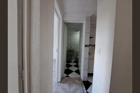 Corredor de apartamento à venda com 2 quartos, 50m² em Santa Maria, Osasco