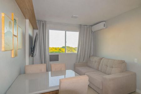 Sala de apartamento à venda com 2 quartos, 43m² em Mato Grande, Canoas