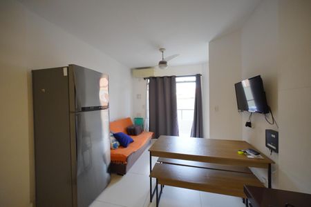 Sala de apartamento para alugar com 1 quarto, 47m² em Cachoeira do Bom Jesus, Florianópolis