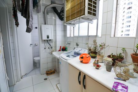 Área de Serviço de apartamento à venda com 3 quartos, 107m² em Campo Belo, São Paulo