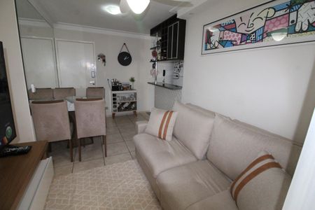 Apartamento para alugar com 52m², 2 quartos e 1 vagaSala
