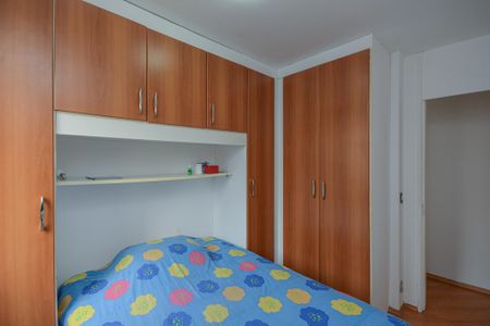 Quarto 2 de apartamento para alugar com 2 quartos, 47m² em Vila Arriete, São Paulo