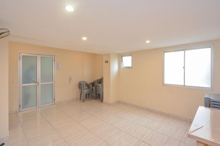 Apartamento para alugar com 47m², 2 quartos e 1 vagaÁrea comum - Salão de festas