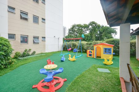 Apartamento para alugar com 47m², 2 quartos e 1 vagaÁrea comum - Playground